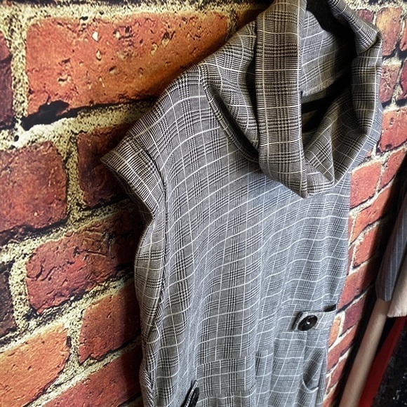 Papillon Grey Pull Over Collared Dress with Pockets Size L - Picture 9 of 17